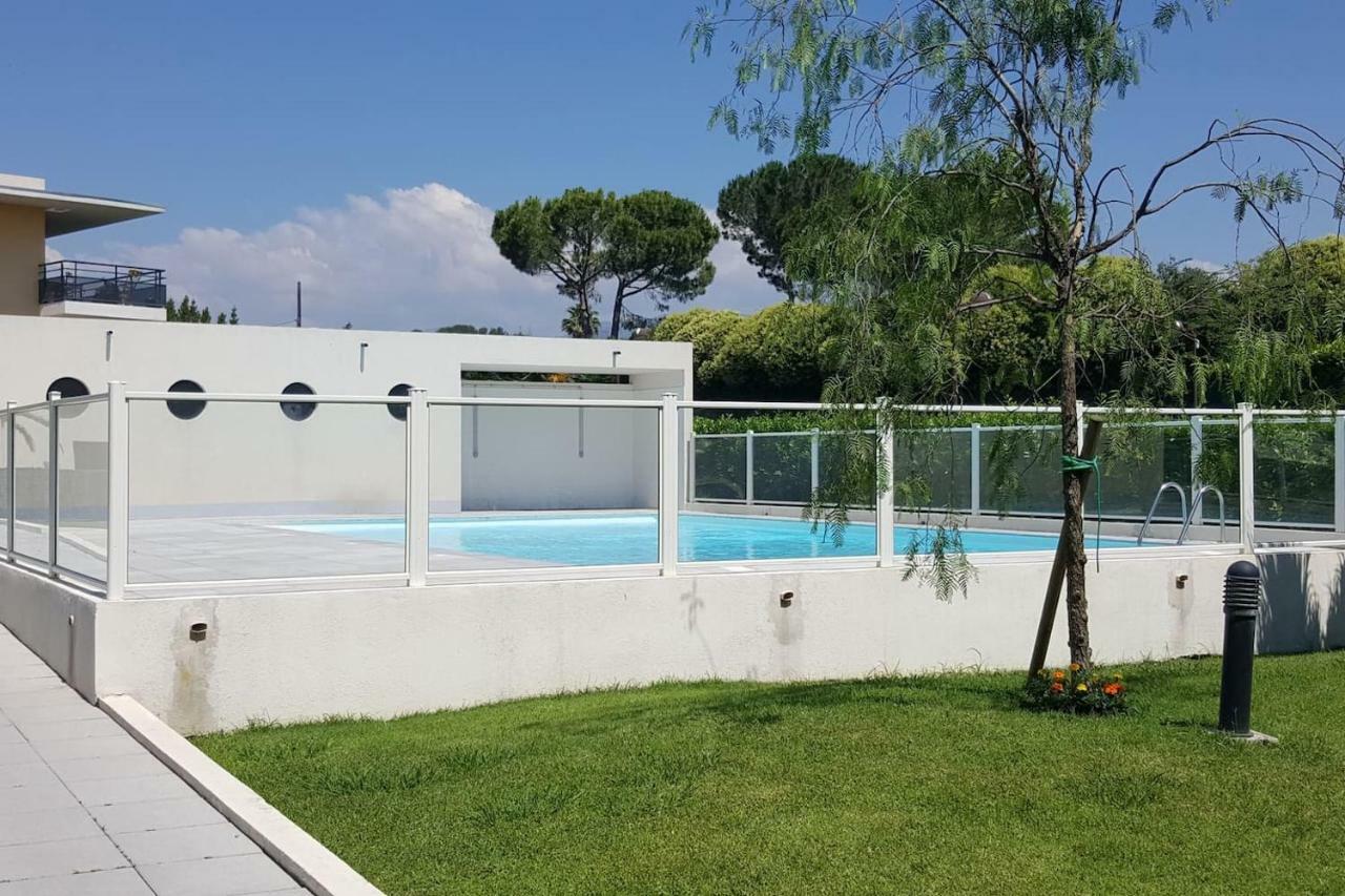 La Roquette-sur-SiagneF1 De 36M2 Avec Terrasse Et Parking Privatif.アパートメント エクステリア 写真